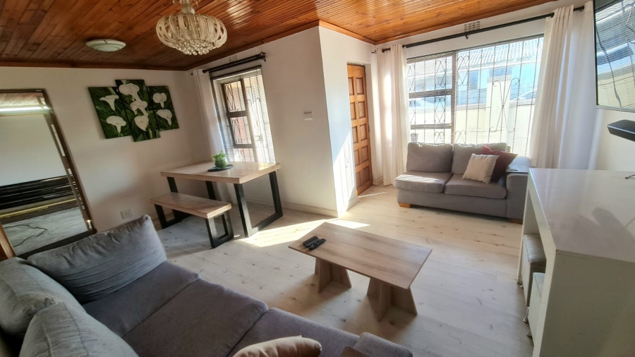 2 Bedroom Property for Sale in Belhar Western Cape